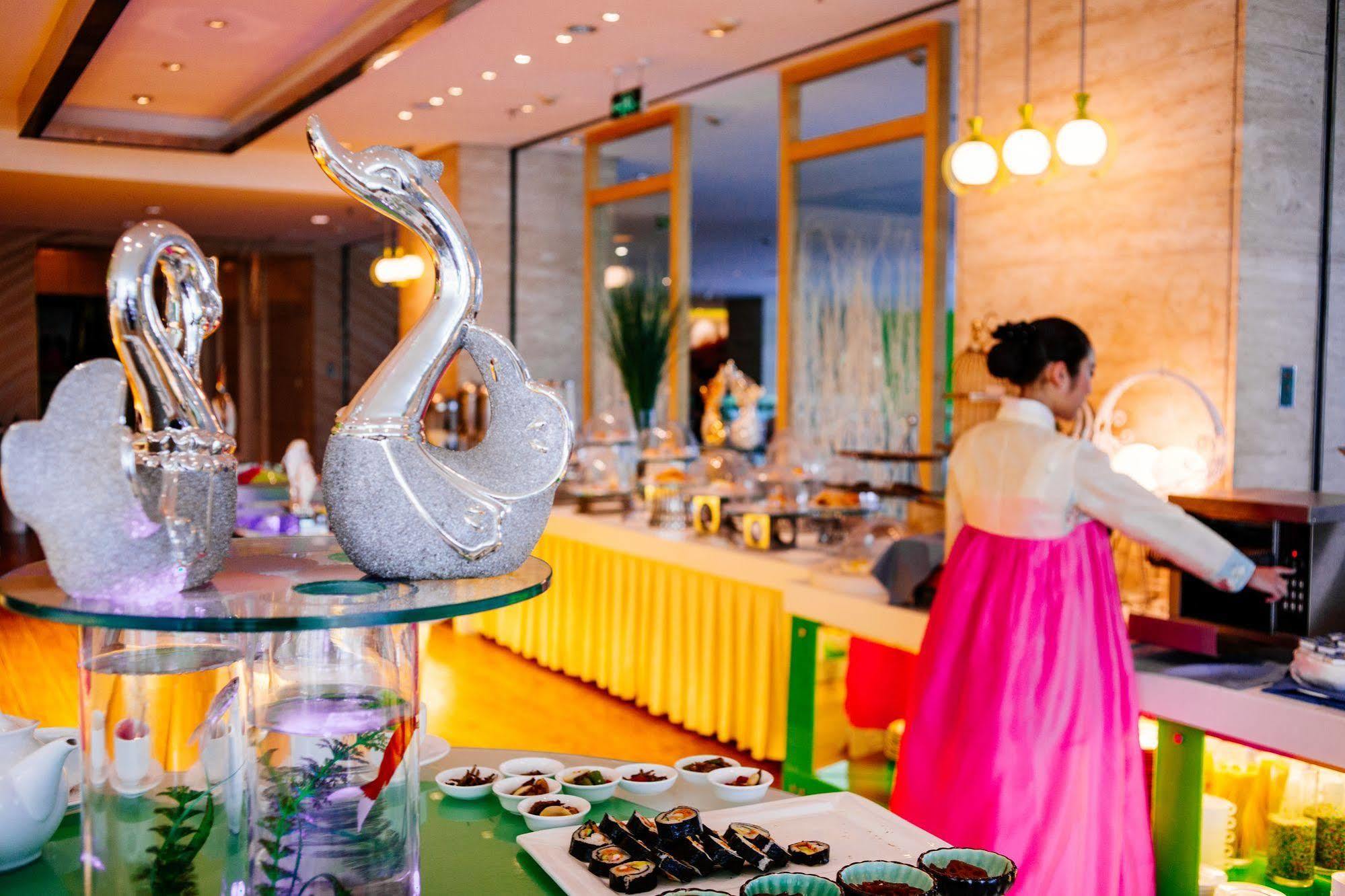 Weihai Haiyue Jianguo Hotel Eksteriør bilde